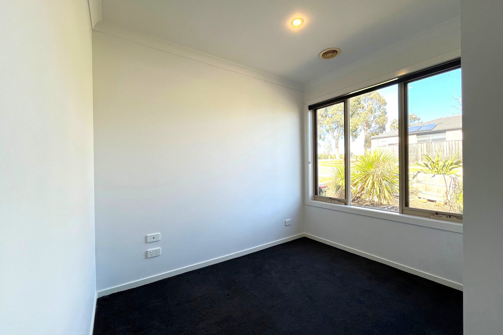 35 Rockford Street, Pakenham, VIC 3810, Pakenham - Thumbnail 8