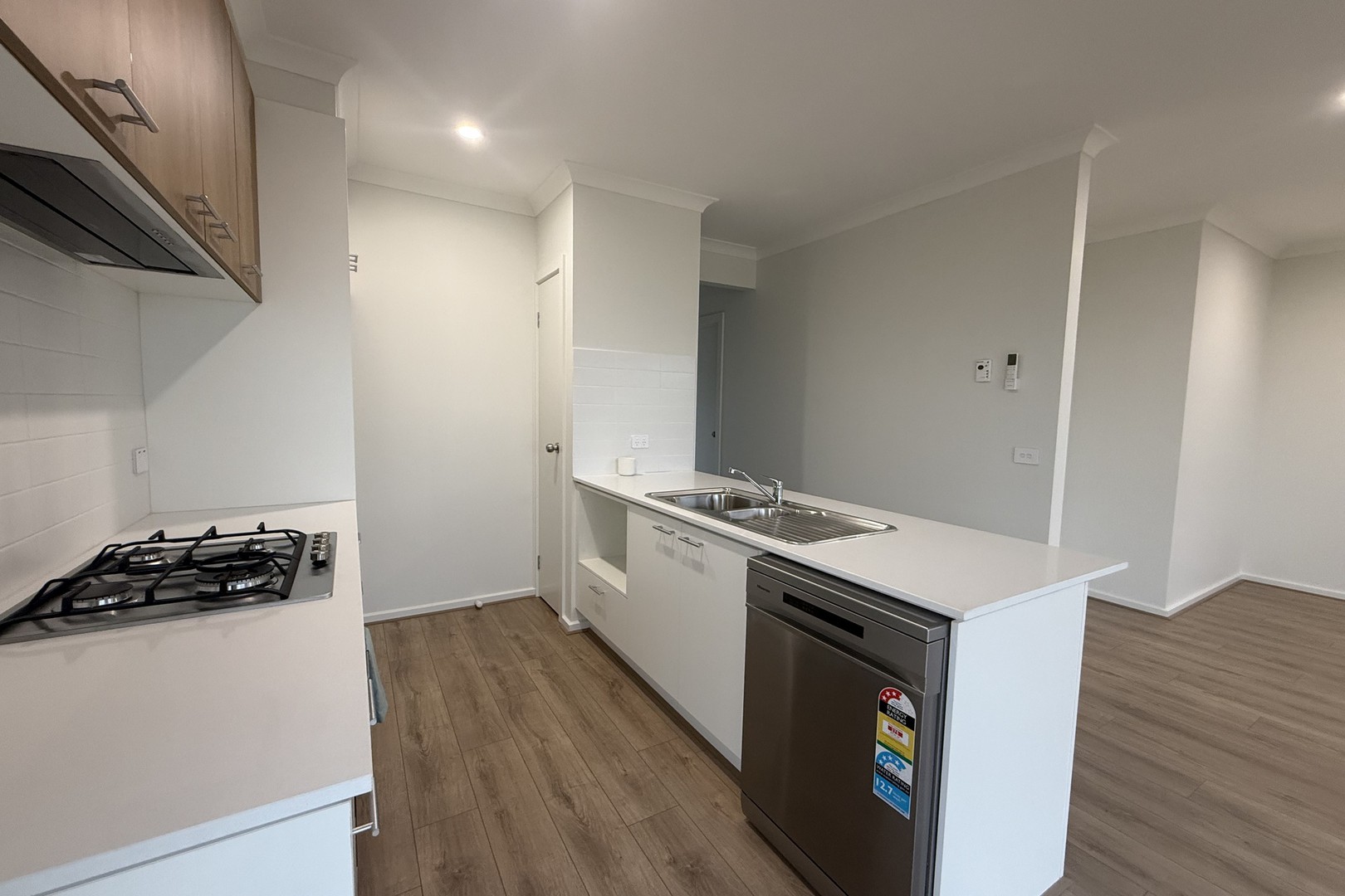 35 Rynas Way, Diggers Rest, VIC 3427, Diggers Rest - Thumbnail 5