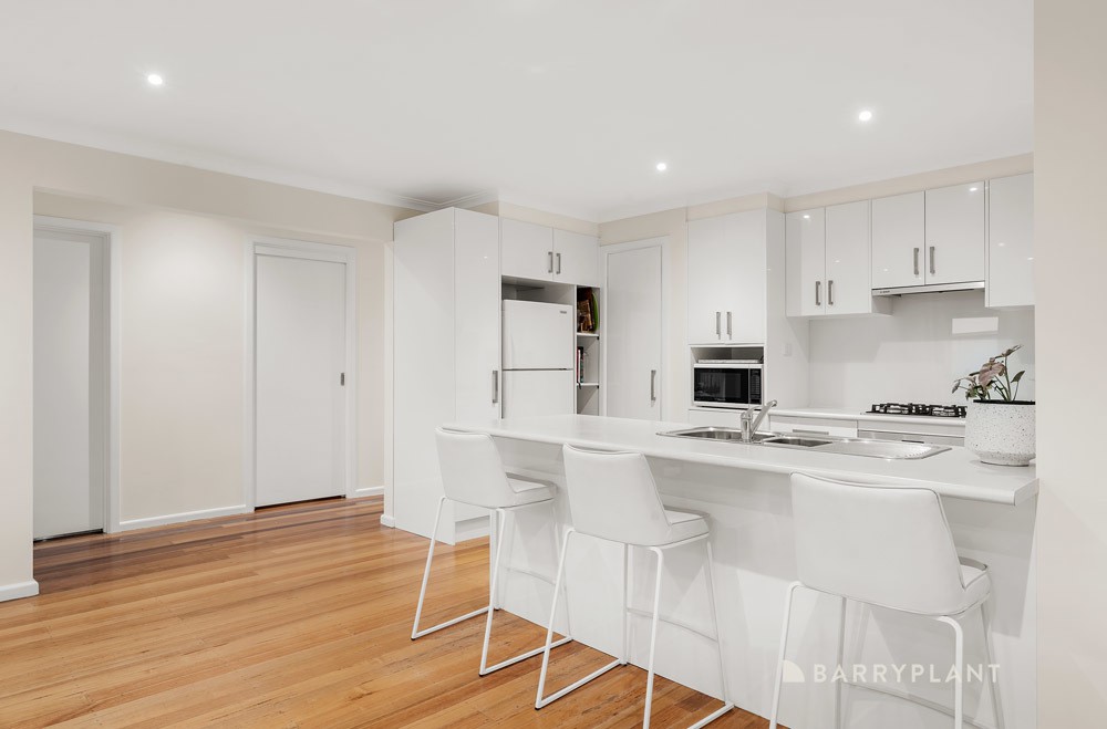 35 Sandhurst Crescent, Bundoora, VIC 3083, Bundoora - Thumbnail 5