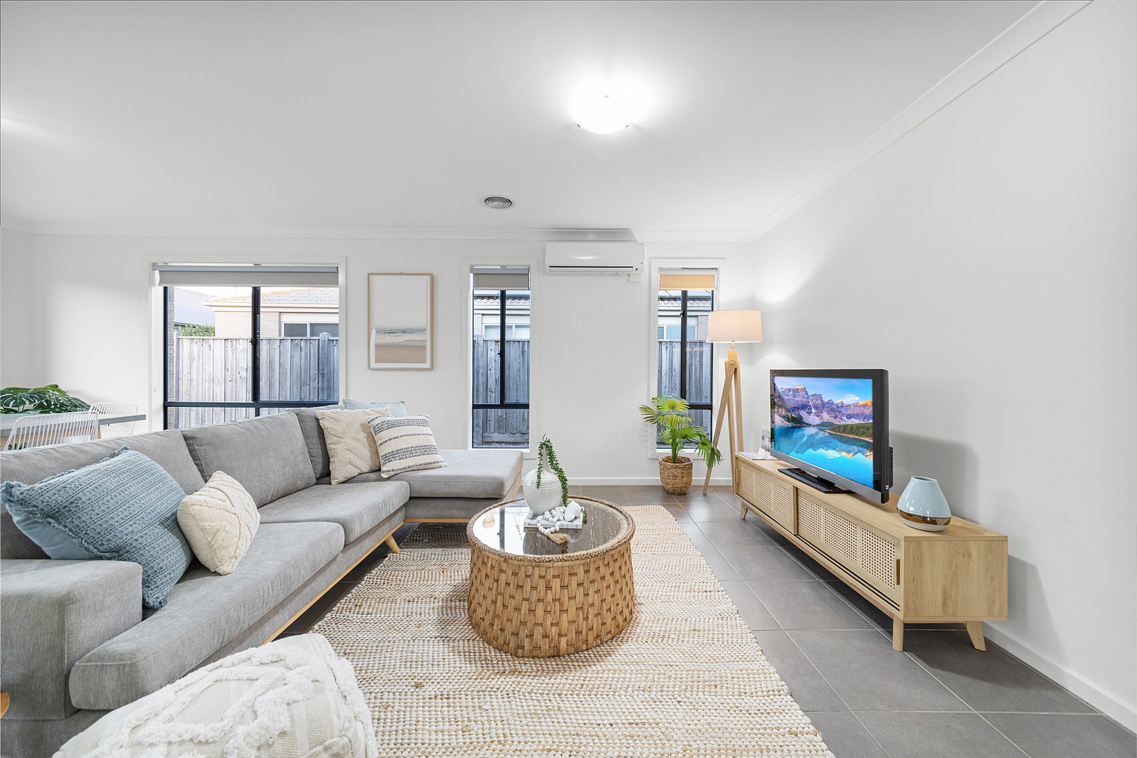 35 Seagrass Crescent, Point Cook, VIC 3030, Point Cook - Thumbnail 8