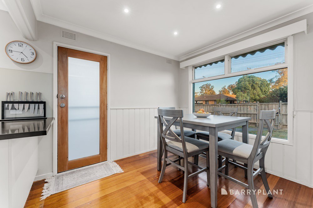 35 Selkirk Avenue, Wantirna, VIC 3152, Wantirna - Thumbnail 4