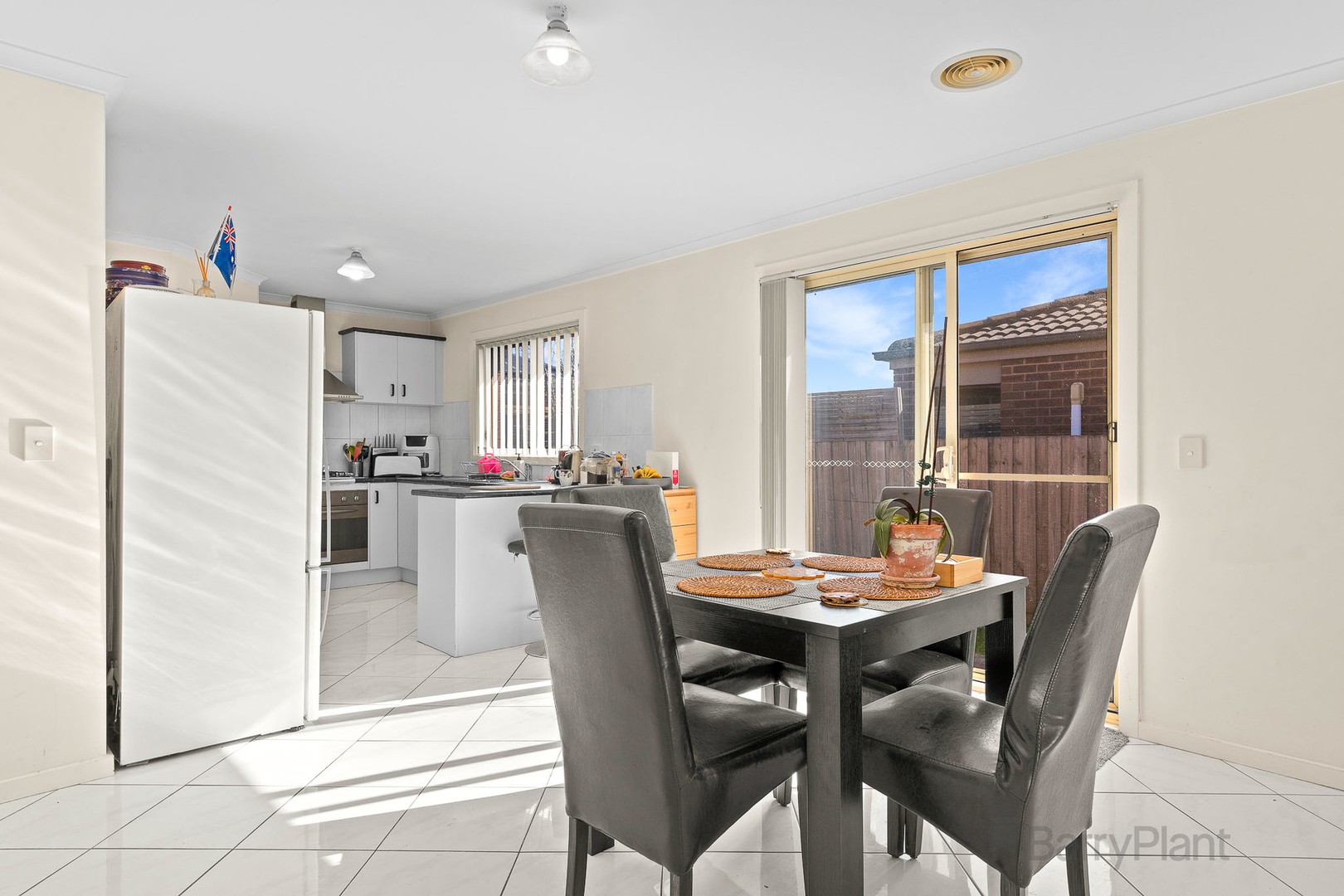 35 Shaftsbury Avenue, Berwick, VIC 3806, Berwick - Thumbnail 8