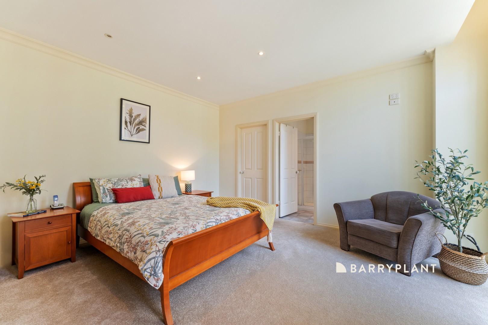 35 Sharpe Court, Berwick, VIC 3806, Berwick - Thumbnail 3