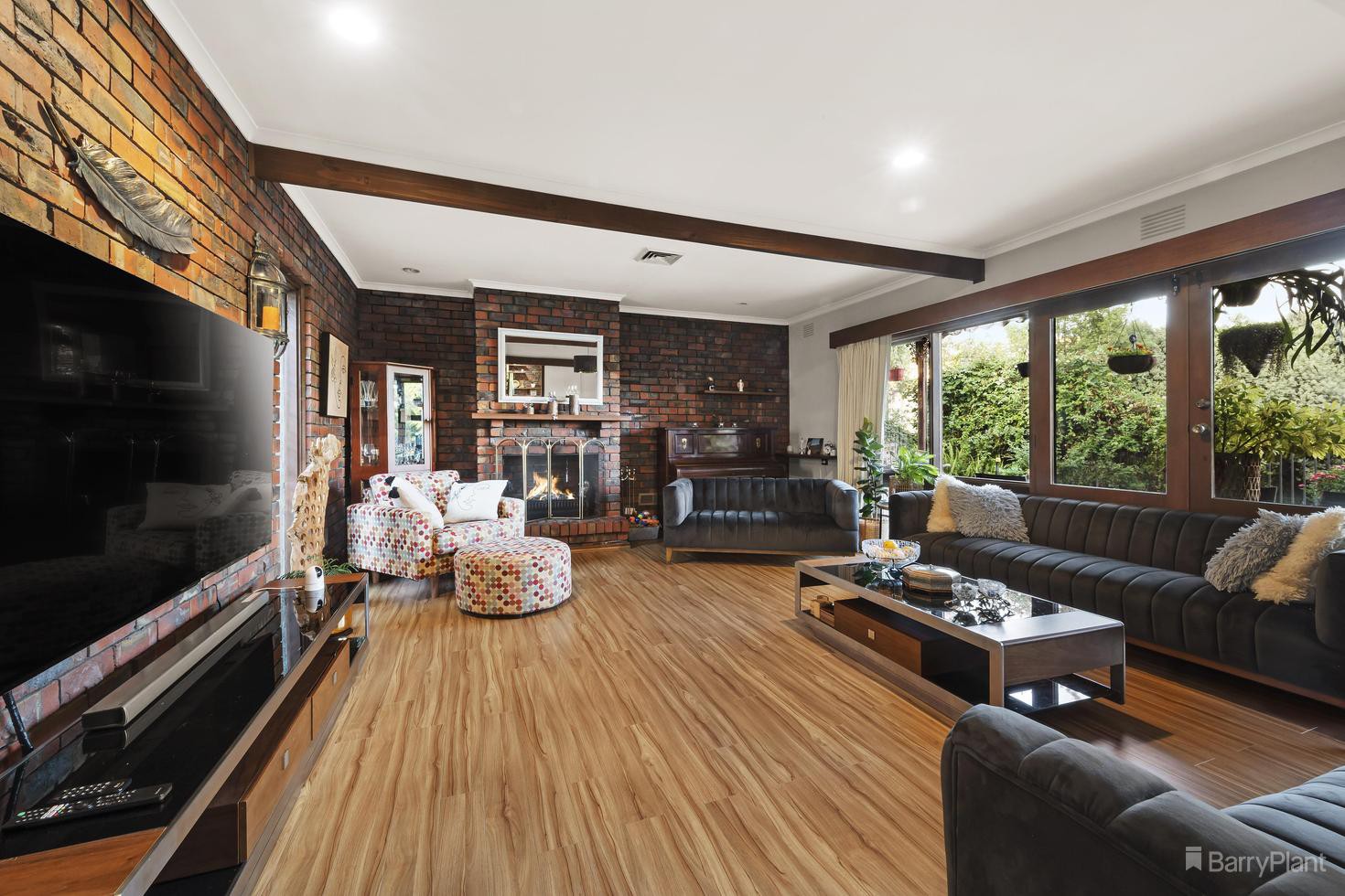 35 Sinclair Avenue, Templestowe Lower, VIC 3107, Templestowe Lower - Thumbnail 2