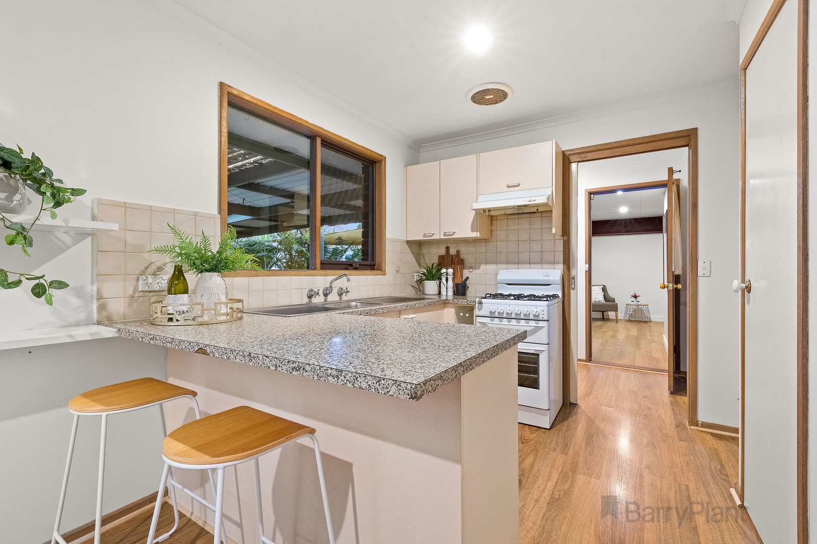 35 Smethurst Avenue, Pakenham, VIC 3810, Pakenham - Thumbnail 4
