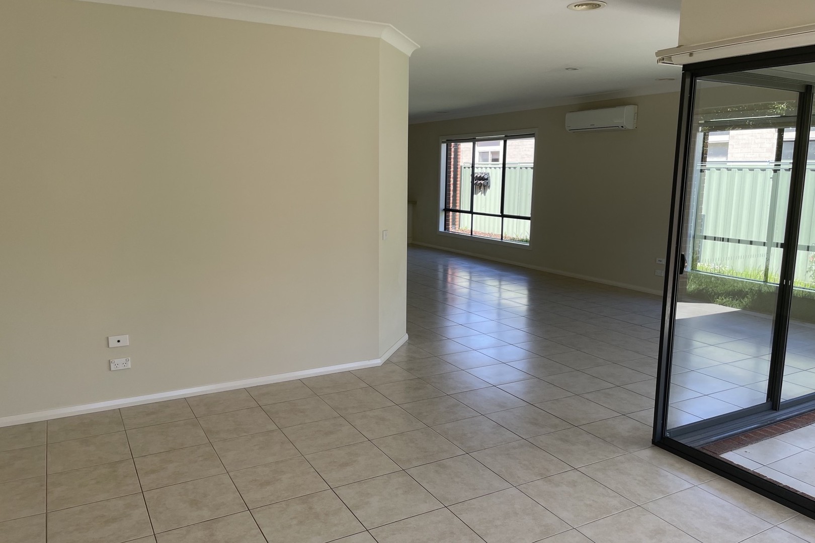 35 Stable Street, Pakenham, VIC 3810, Pakenham - Thumbnail 2