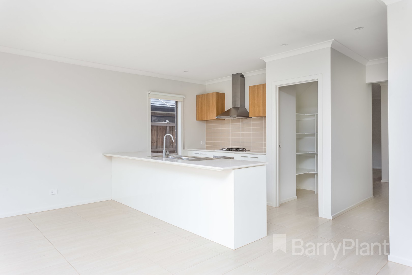 35 Stoneleigh Circuit, Williams Landing, VIC 3027, Williams Landing - Thumbnail 3