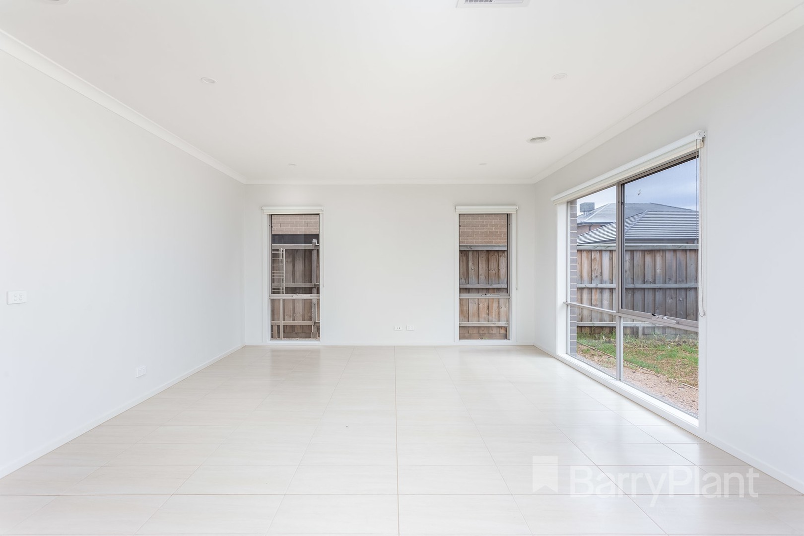 35 Stoneleigh Circuit, Williams Landing, VIC 3027, Williams Landing - Thumbnail 4
