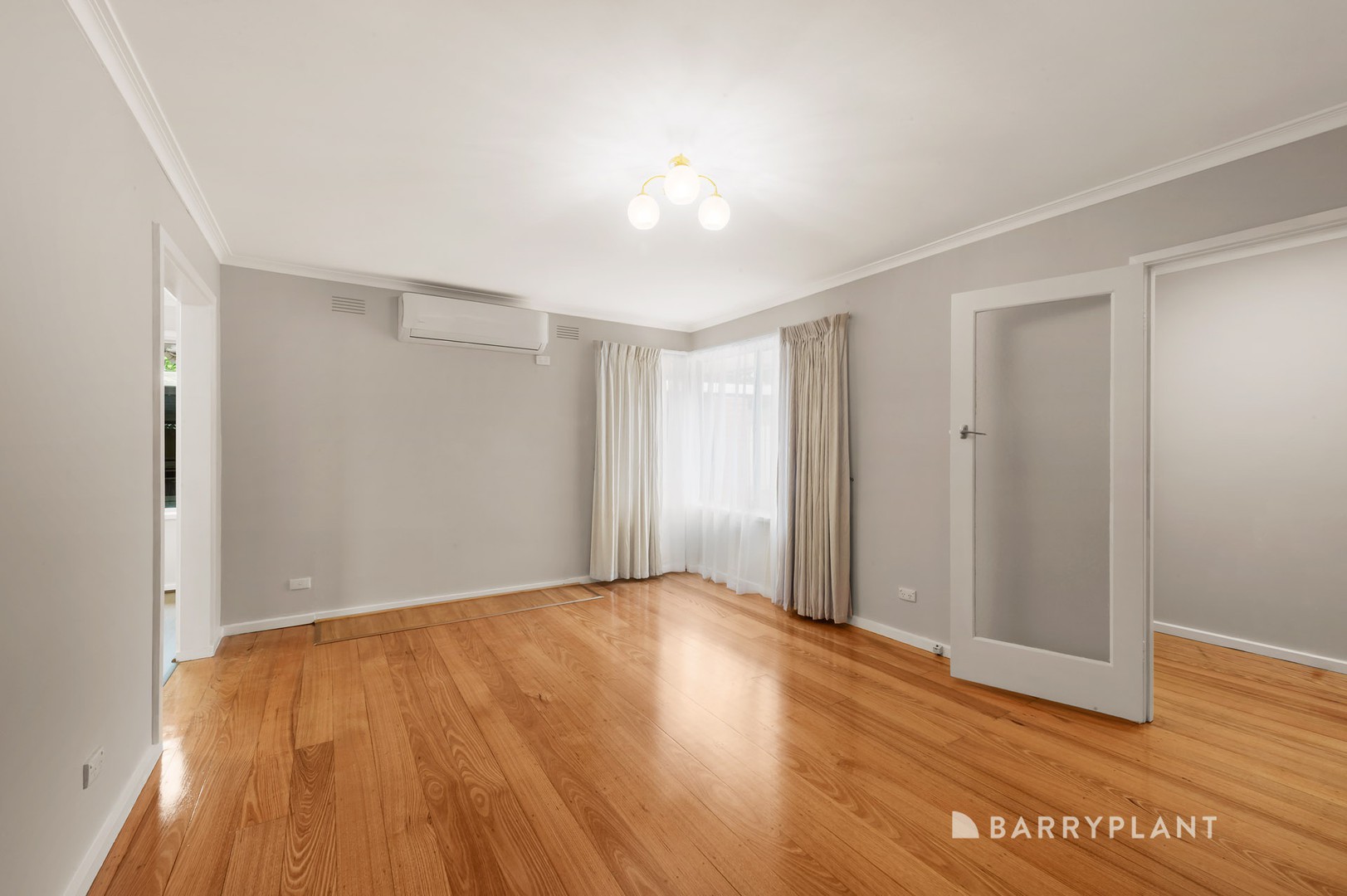 35 Tracey Street, Doncaster East, VIC 3109, Doncaster East - Thumbnail 4