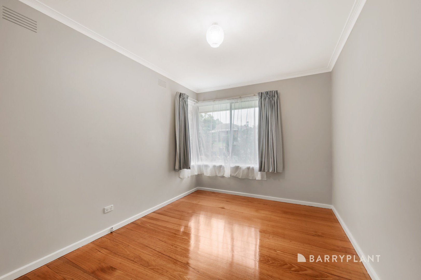 35 Tracey Street, Doncaster East, VIC 3109, Doncaster East - Thumbnail 6