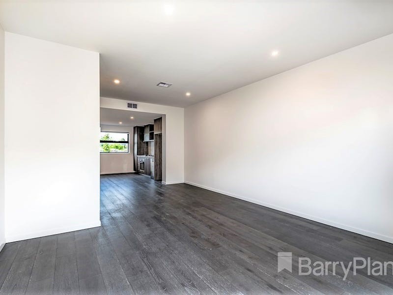 35 Villager Street, Cranbourne East, VIC 3977, Cranbourne East - Thumbnail 4