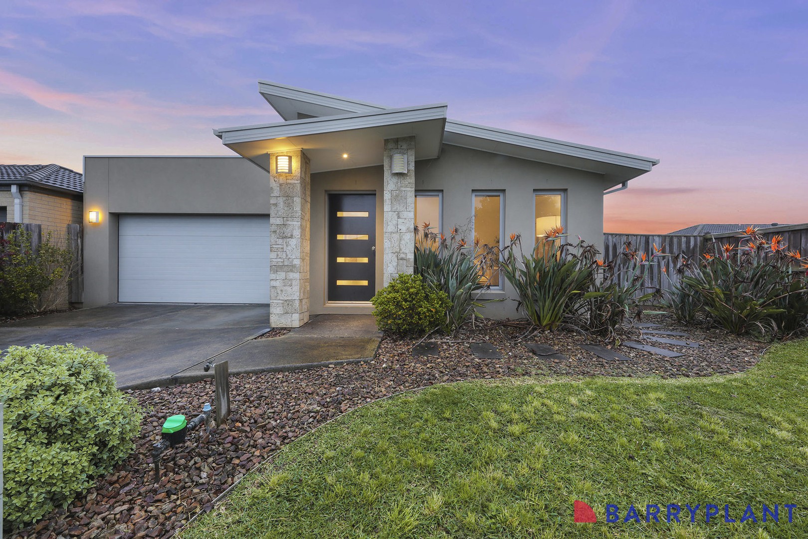 35 Wattle Way, Longwarry, VIC 3816 - Thumbnail 2 - 01/12/2023