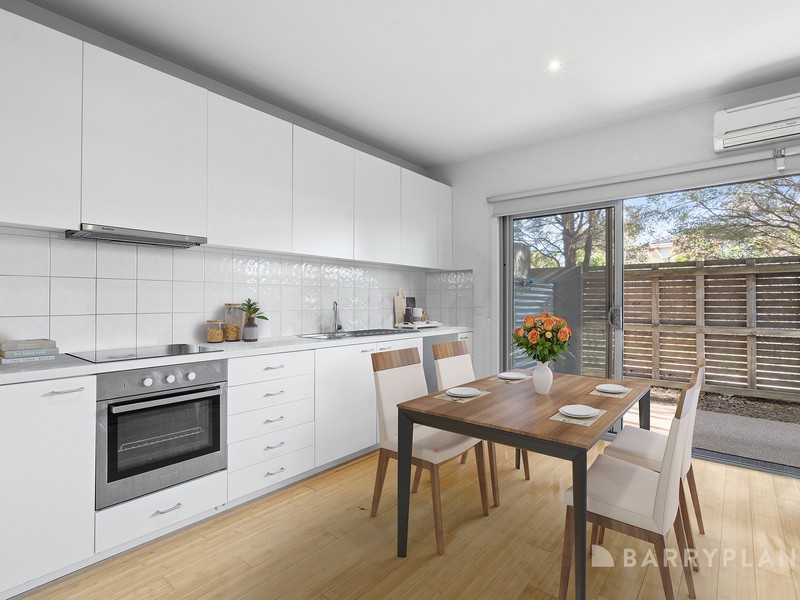 35 Waxflower Crescent, Bundoora, VIC 3083 - Image - 20/10/2025