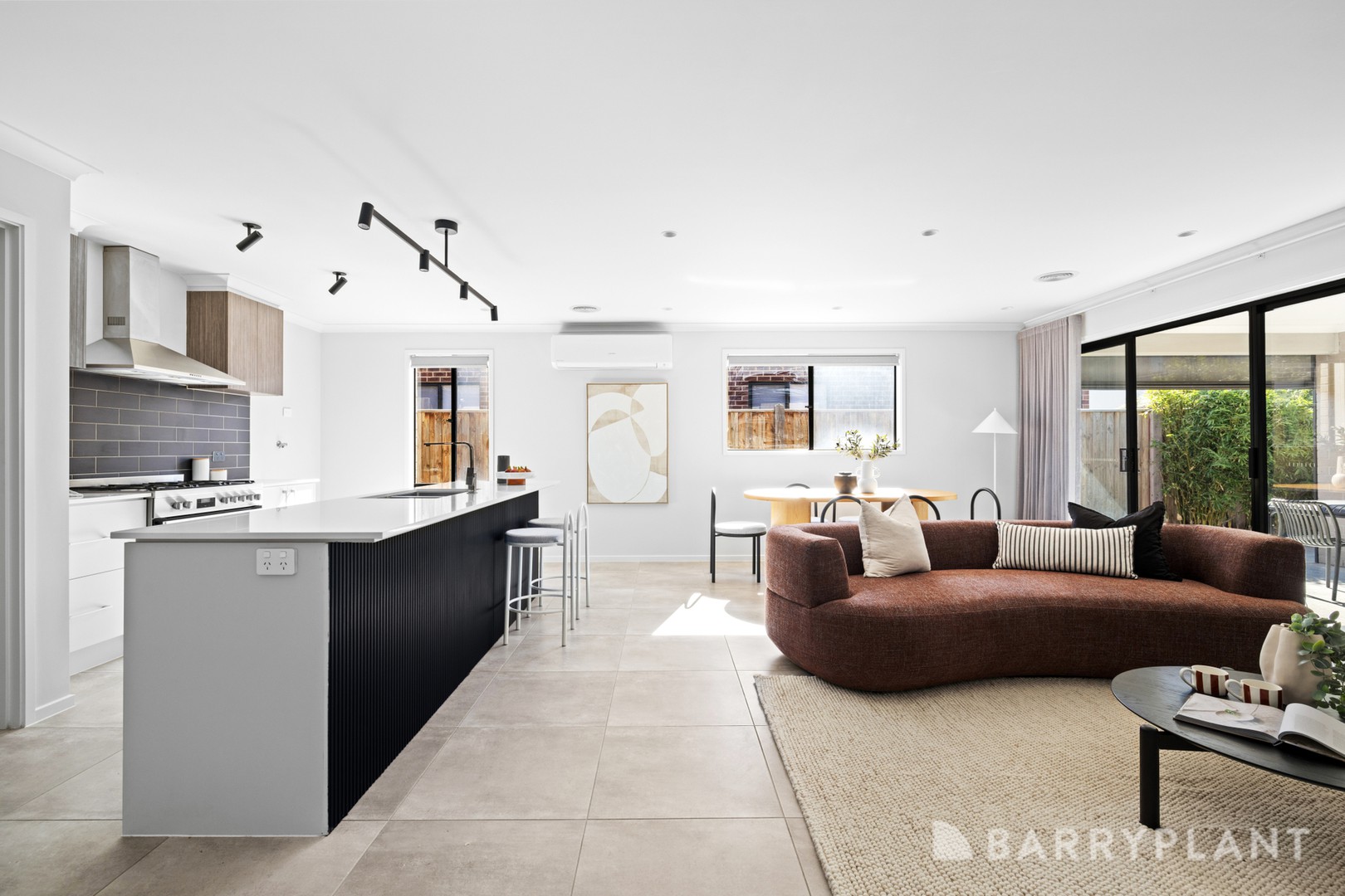 35 Wheatley Parade, Mickleham, VIC 3064, Mickleham - Thumbnail 5