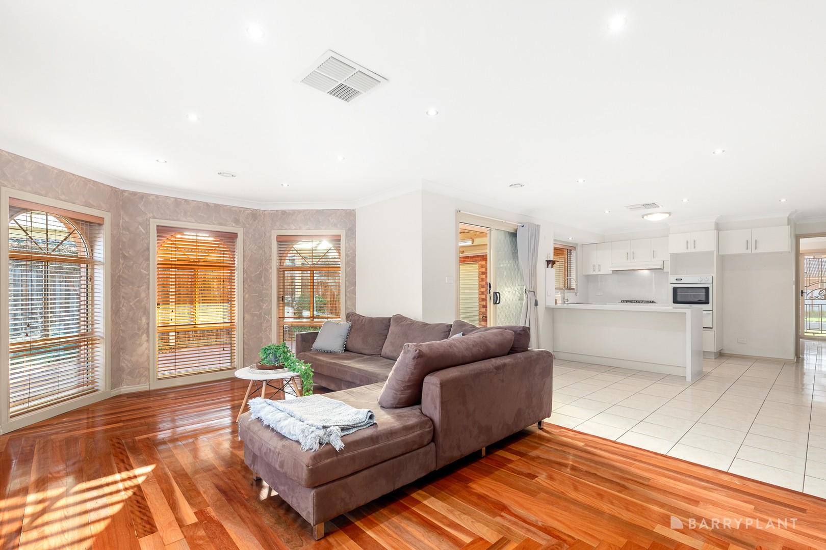 35 Willowgreen Way, Point Cook, VIC 3030, Point Cook - Thumbnail 5