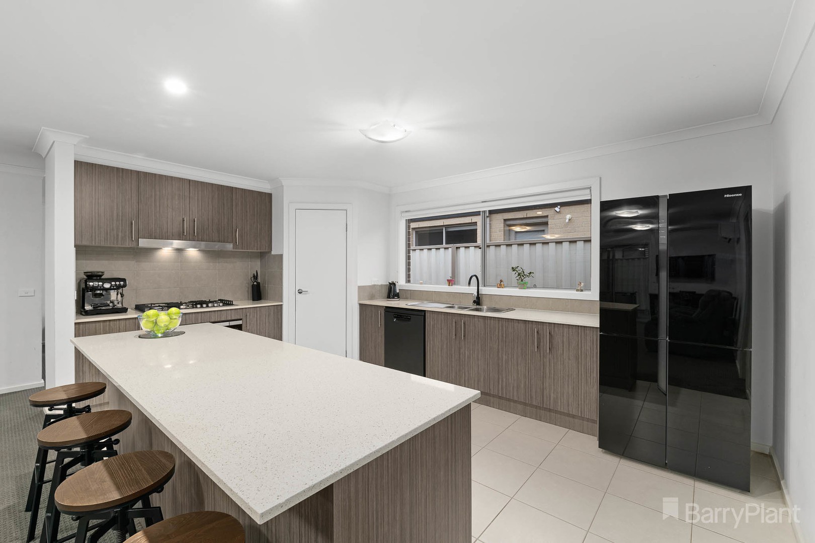 35 Willowtree Drive, Pakenham, VIC 3810, Pakenham - Thumbnail 4