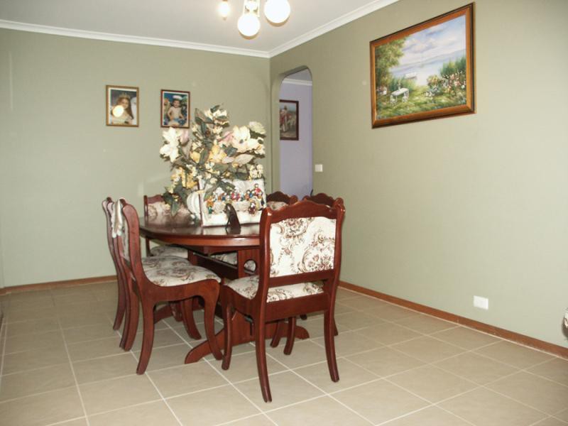 35 Wilmot Drive, Delahey, VIC 3037, Delahey - Thumbnail 5