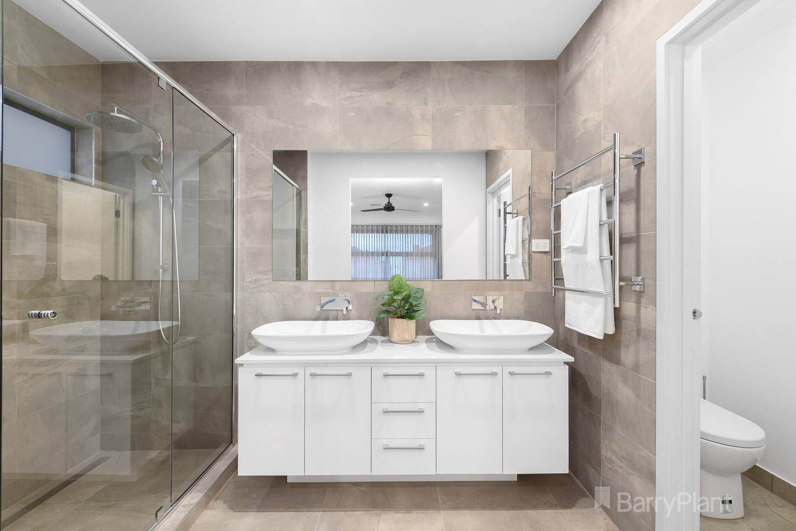35 Wiltshire Boulevard, Thornhill Park, VIC 3335, Thornhill Park - Thumbnail 4