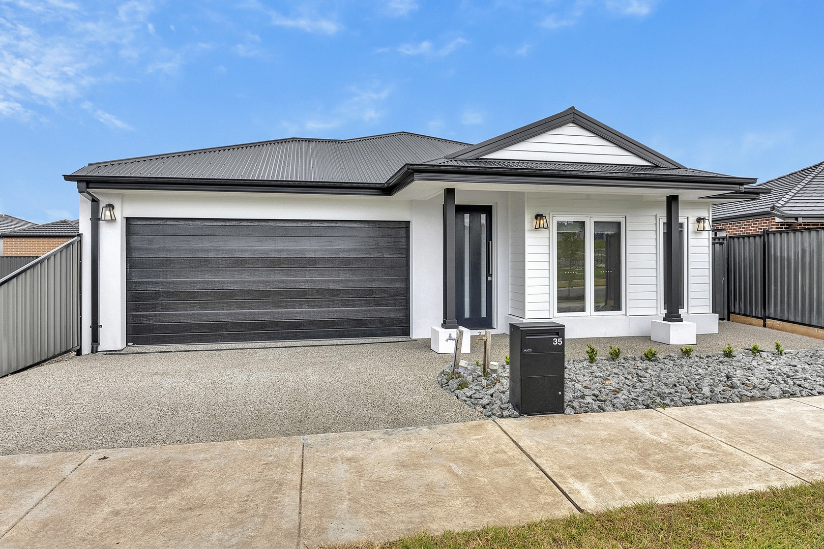 35 Xenon Road, Kalkallo, VIC 3064 - Thumbnail 1 - 06/10/2025