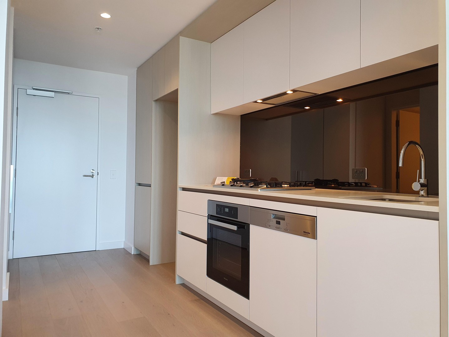3506/628 Flinders Street, Docklands, VIC 3008 - Thumbnail 1 - 04/01/2022