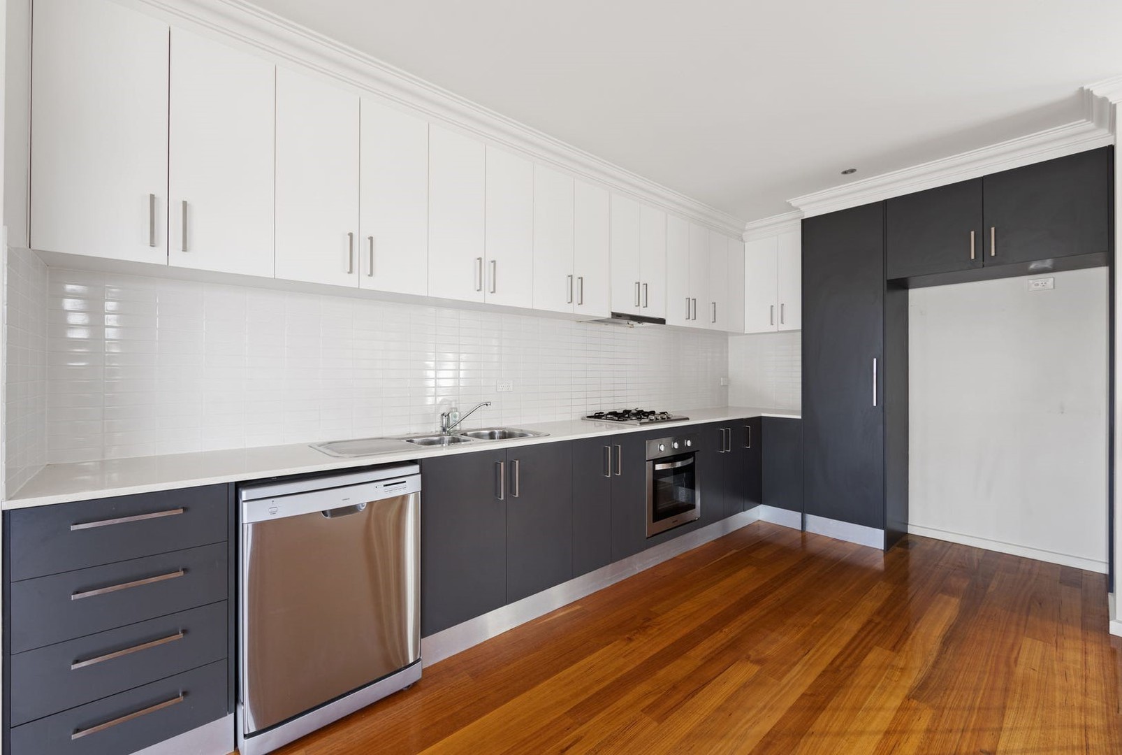 354 Waterloo Road, Glenroy, VIC 3046, Glenroy - Thumbnail 2