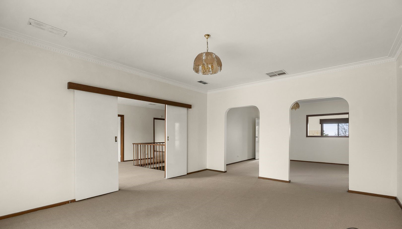 358 Manningham Road, Doncaster, VIC 3108 - Thumbnail 2 - 11/08/2026