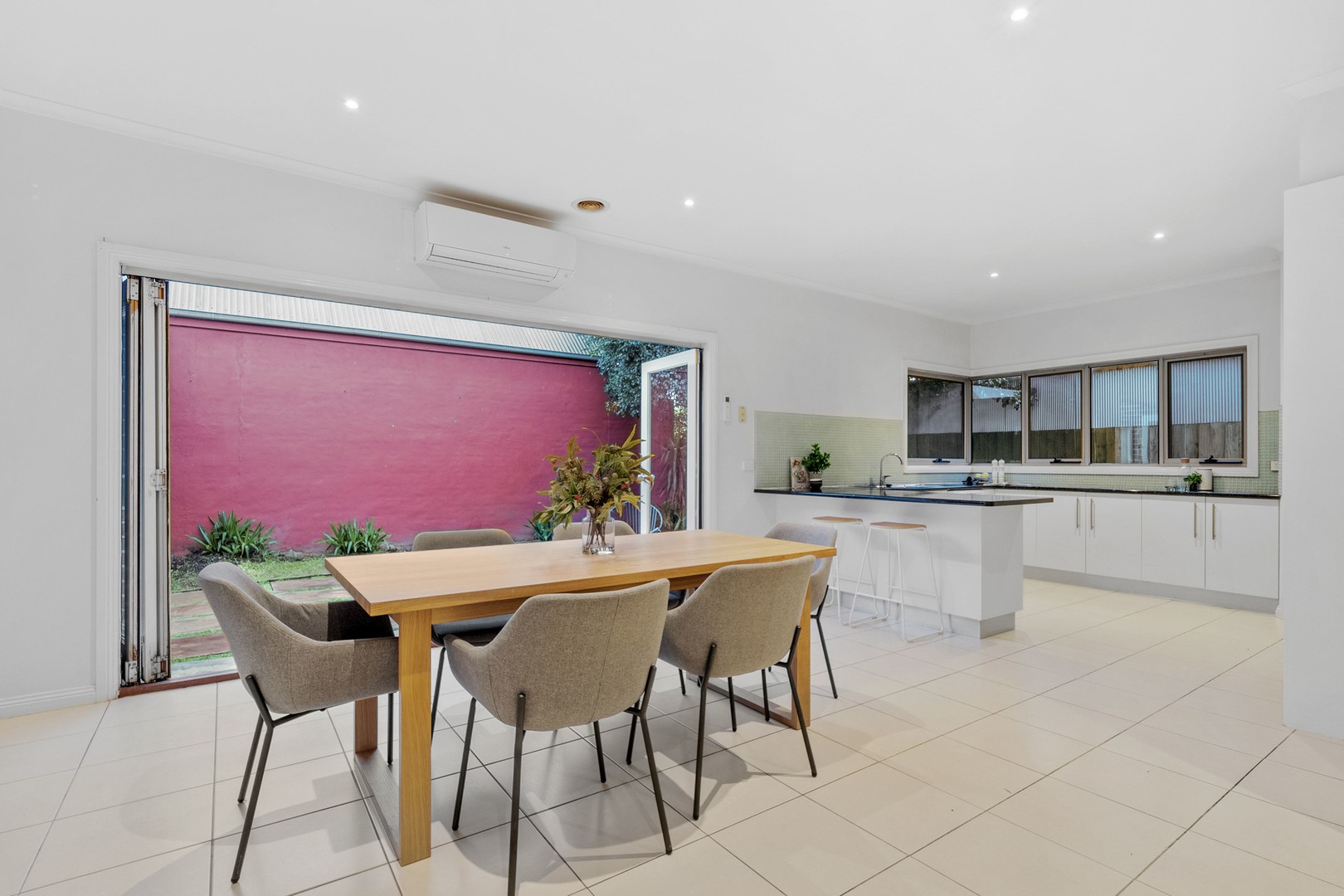 35A Compton Street, Reservoir, VIC 3073, Reservoir - Thumbnail 4