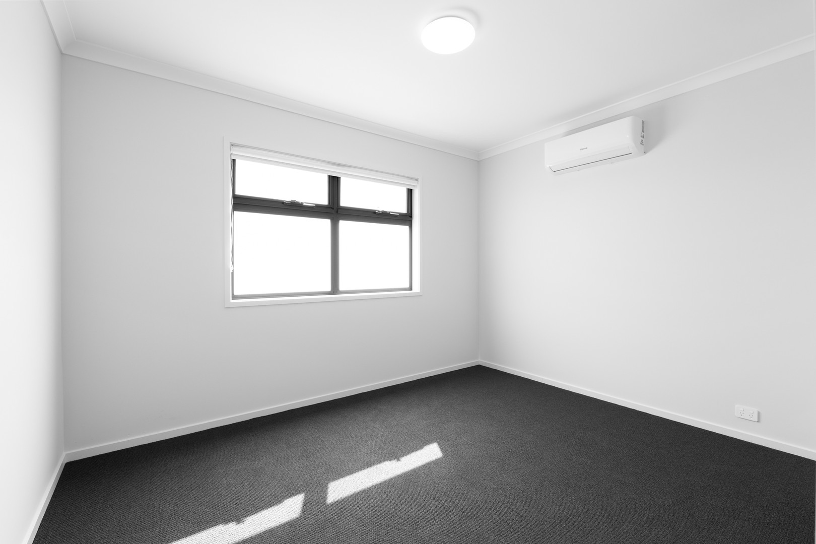 35A Odeon Avenue, Clyde North, VIC 3978, Clyde North - Thumbnail 7