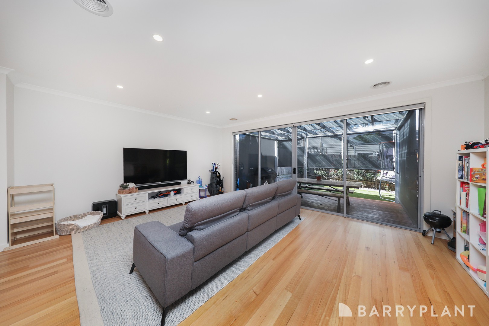35B Dunbar Avenue, Sunshine, VIC 3020, Sunshine - Thumbnail 4