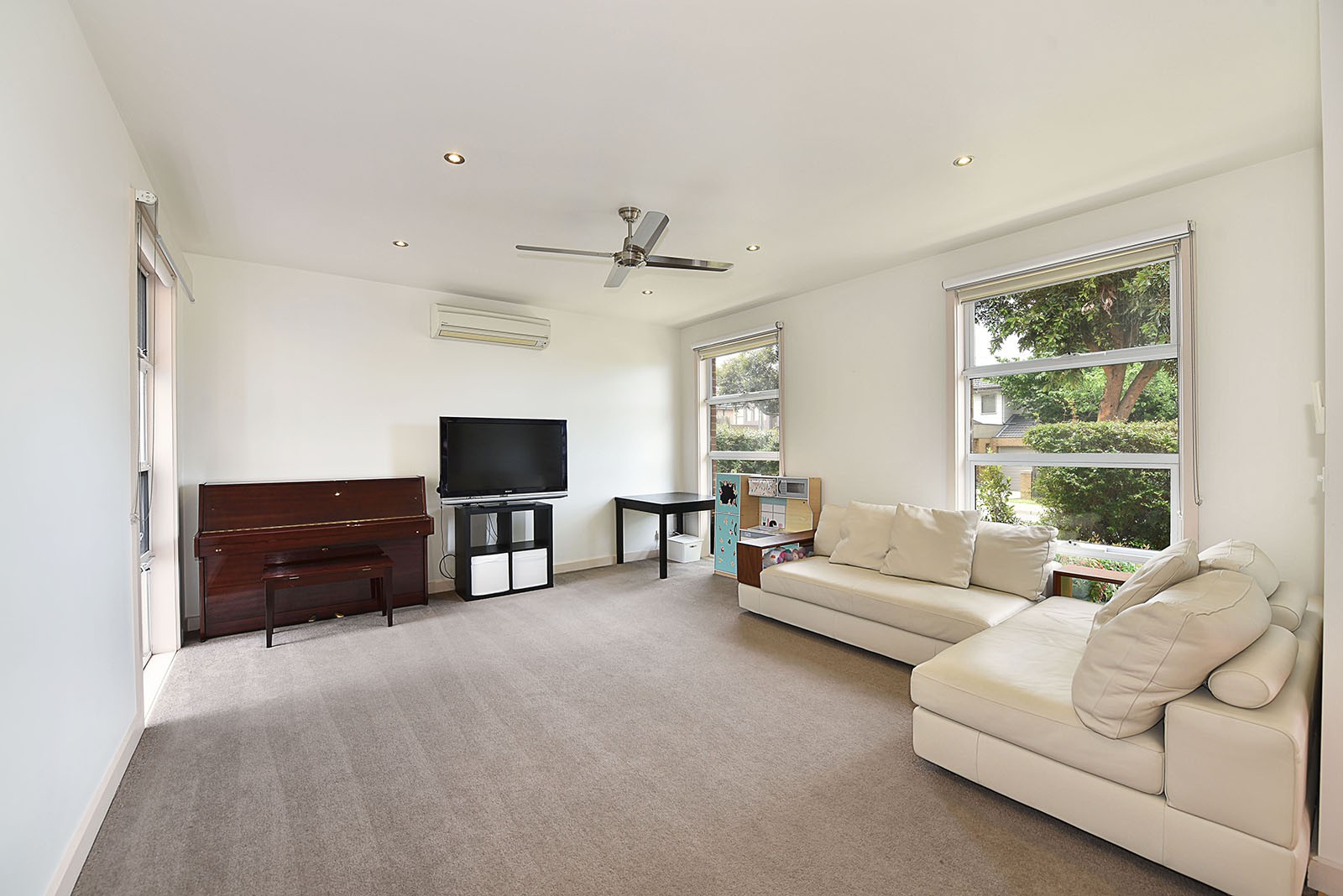 35B Garnet Street, Niddrie, VIC 3042, Niddrie - Thumbnail 2