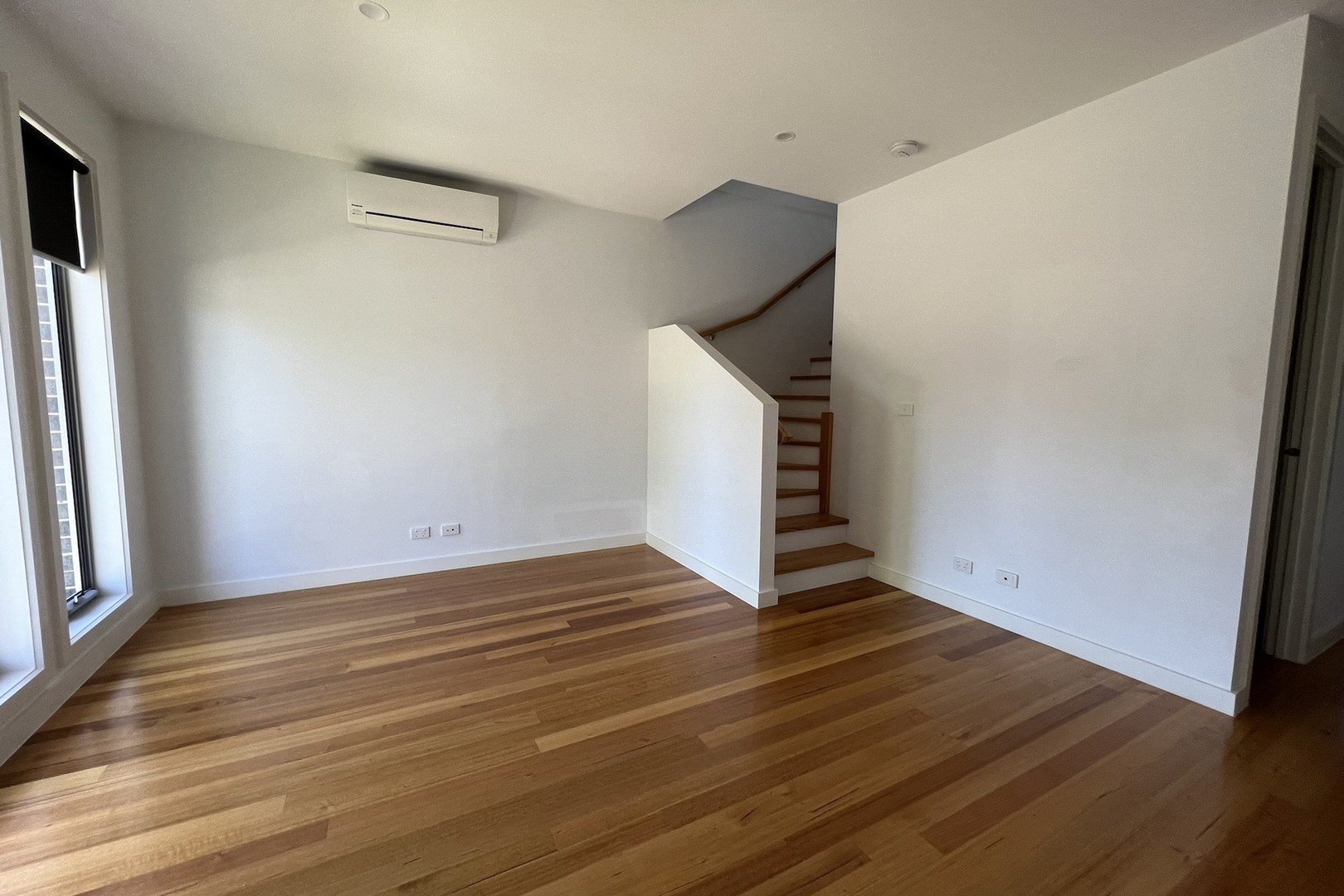 35B Newton Street, Reservoir, VIC 3073, Reservoir - Thumbnail 3