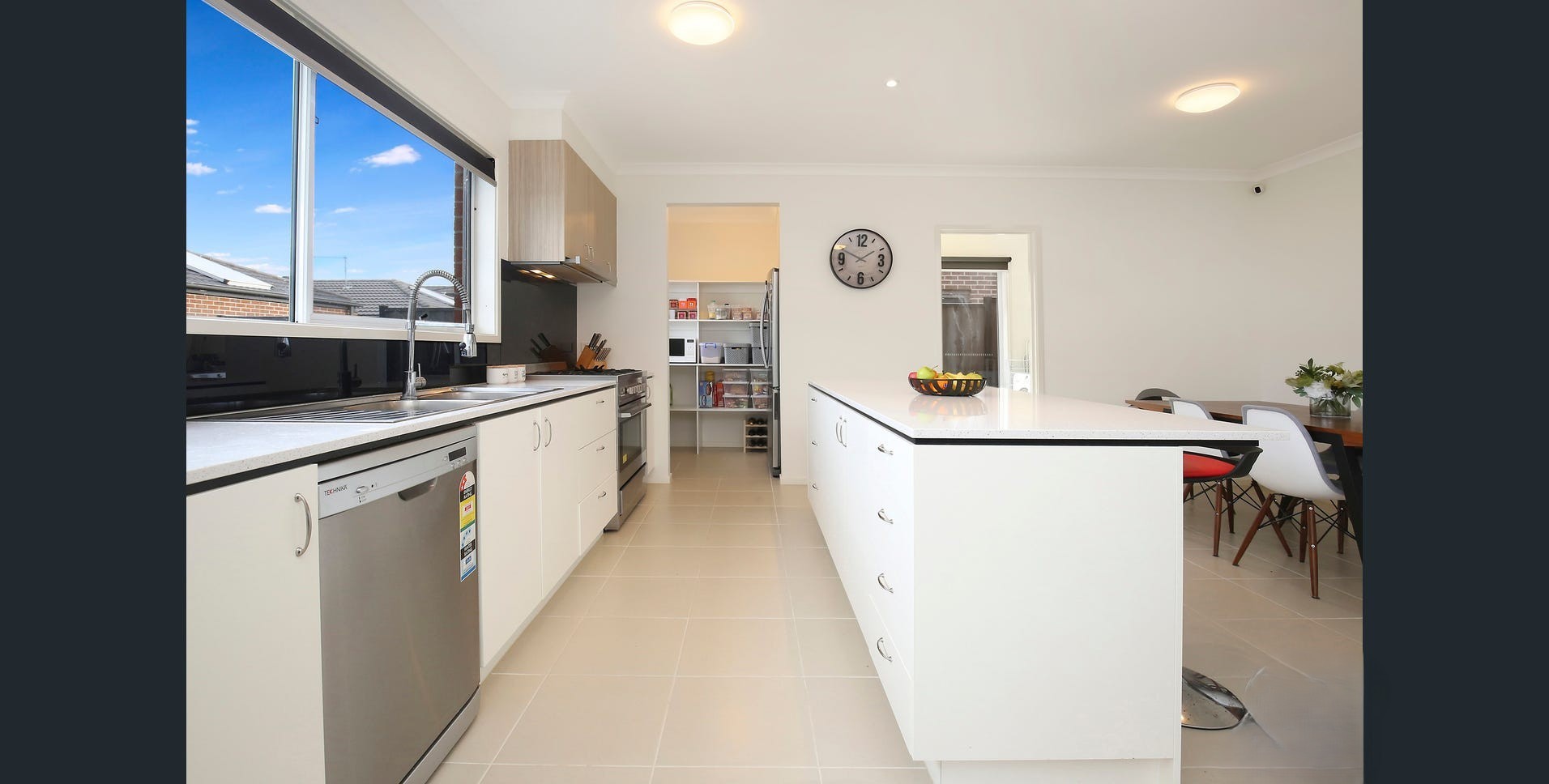 36 Alma Road, Wollert, VIC 3750 - Thumbnail 2 - 10/08/2026