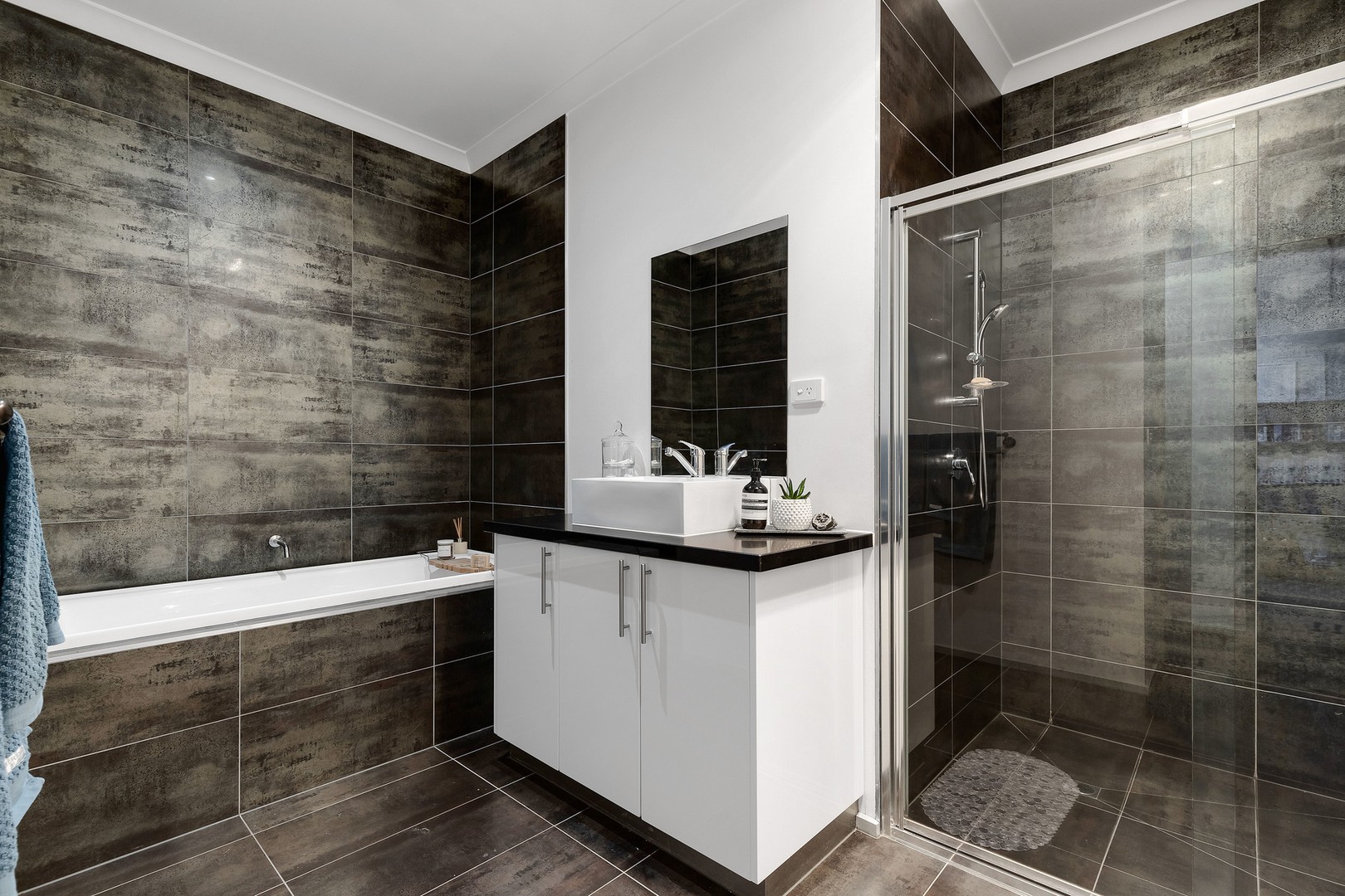 36 Annecy Boulevard, Fraser Rise, VIC 3336, Fraser Rise - Thumbnail 8