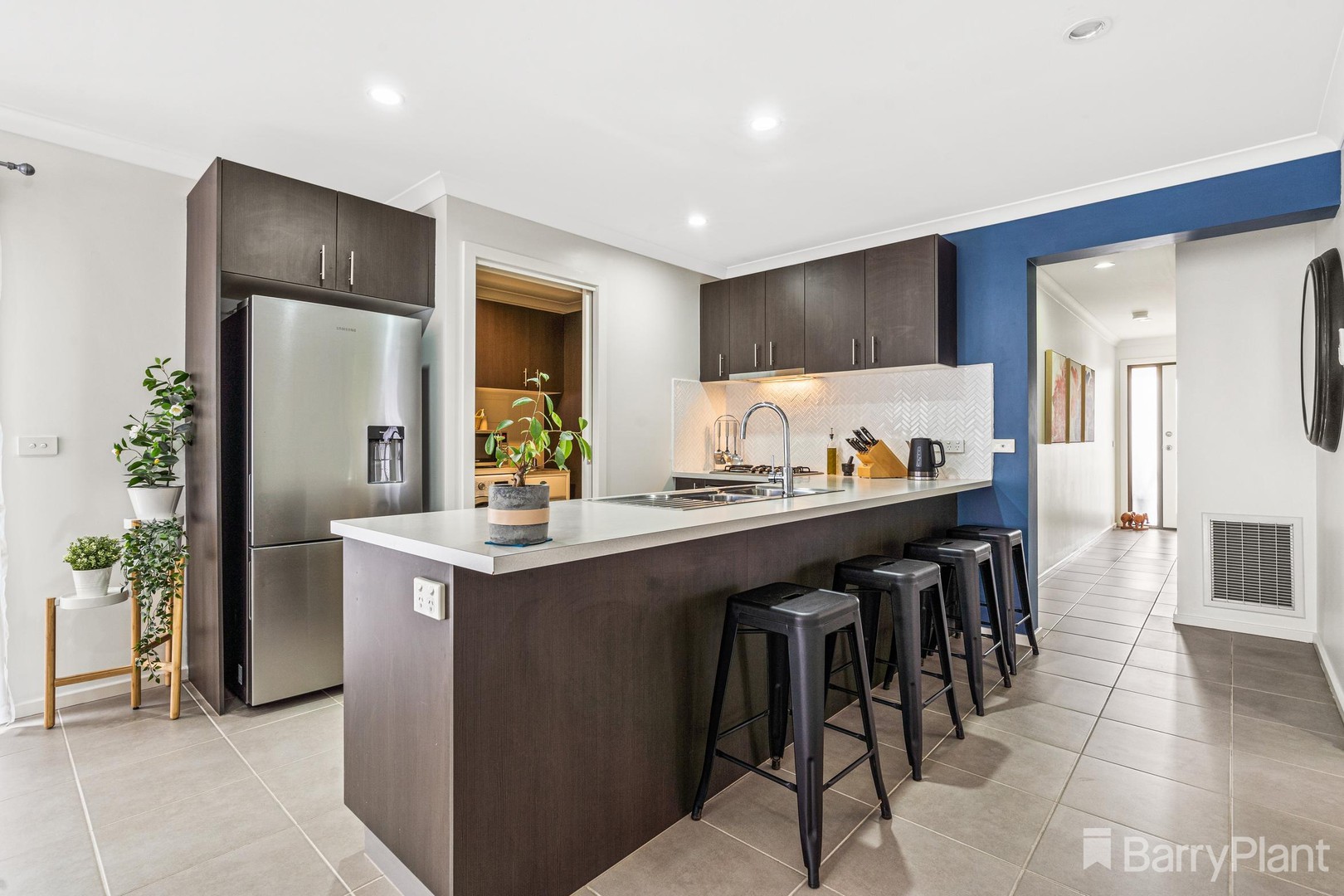 36 Botham Crescent, Pakenham, VIC 3810, Pakenham - Thumbnail 2