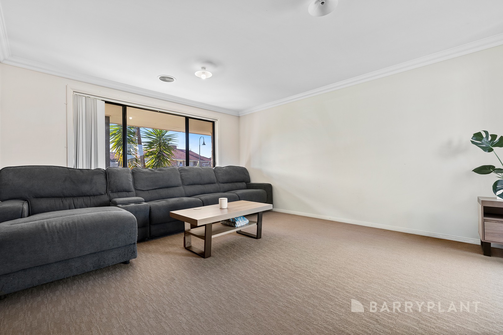 36 Camelia Way, Pakenham, VIC 3810 - Thumbnail 2 - 16/07/2026