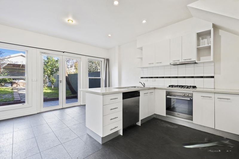 36 Caroline Street, Hawthorn East, VIC 3123, Hawthorn East - Thumbnail 3