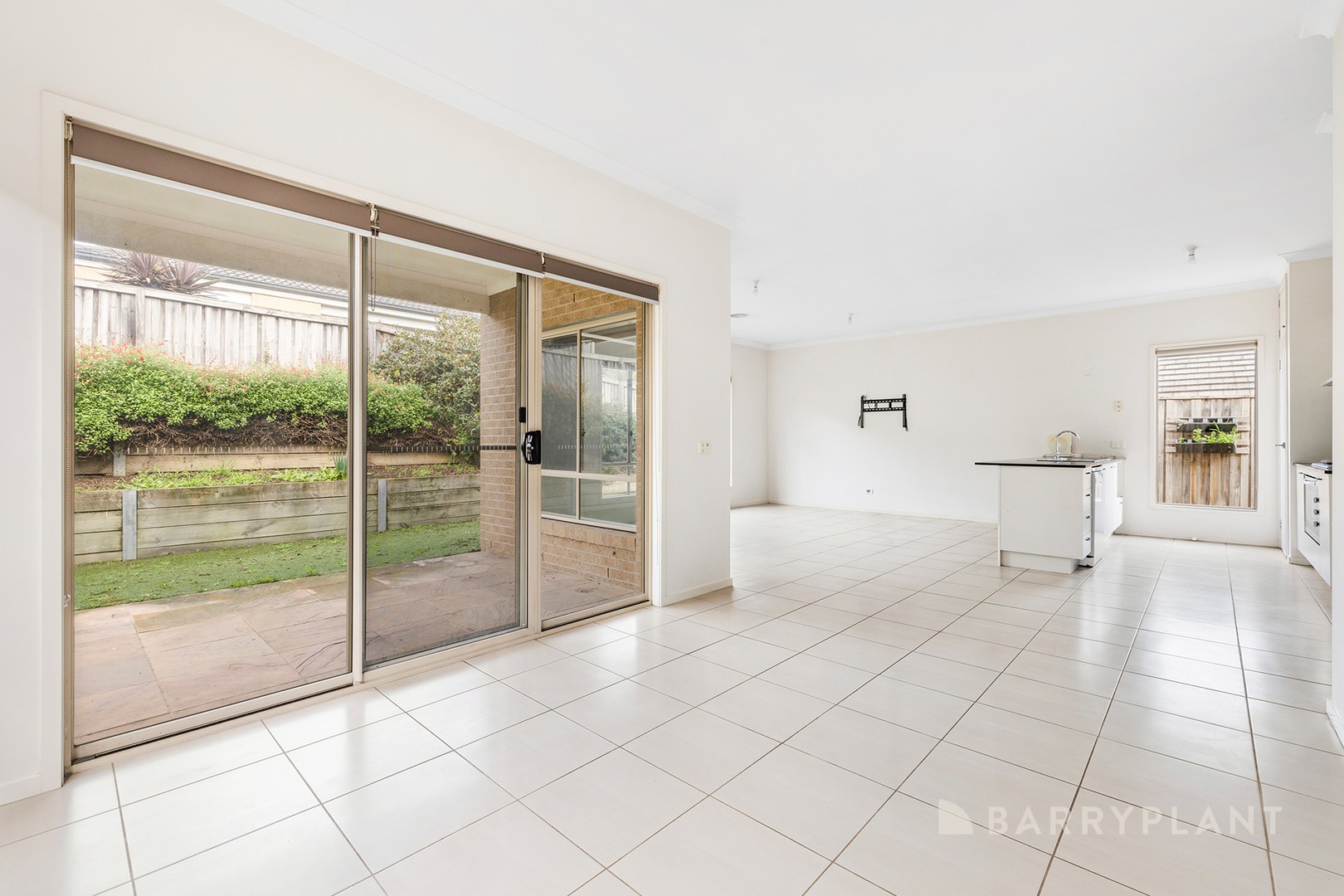 36 Central Avenue, Pakenham, VIC 3810 - Thumbnail 2 - 01/06/2026
