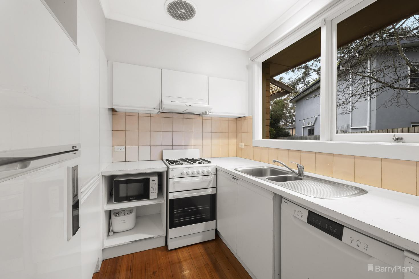 36 Clifton Street, Blackburn, VIC 3130, Blackburn - Thumbnail 3