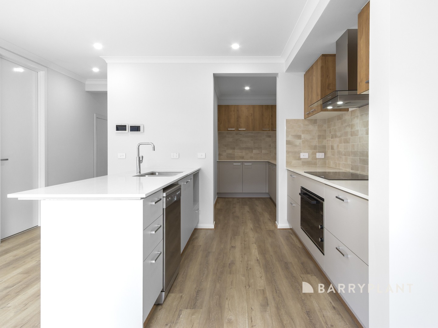 36 Crestdale Road, Wantirna, VIC 3152 - Thumbnail 2 - 03/08/2026