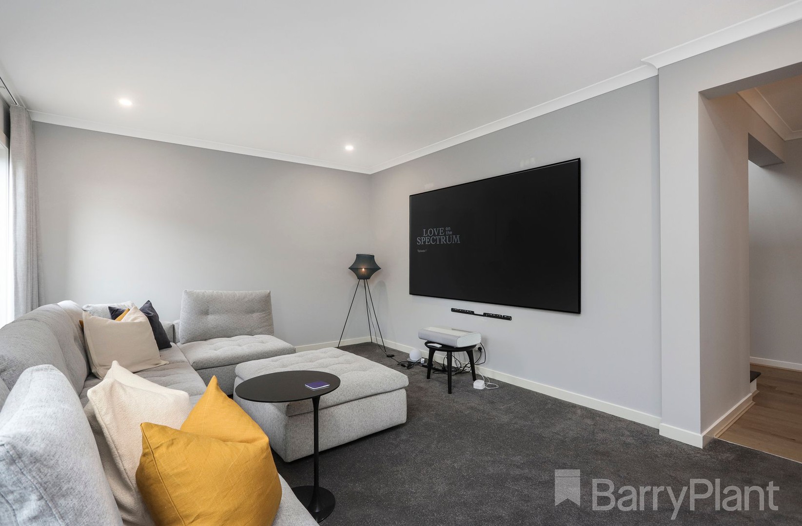 36 Darmain Drive, Greenvale, VIC 3059, Greenvale - Thumbnail 3