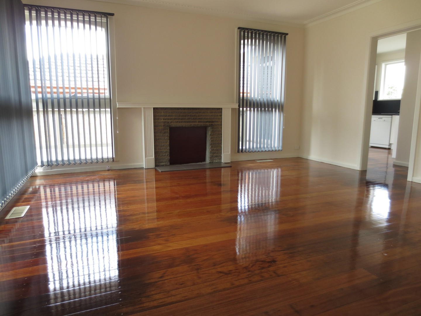 36 Denis Street, Vermont, VIC 3133, Vermont - Thumbnail 2