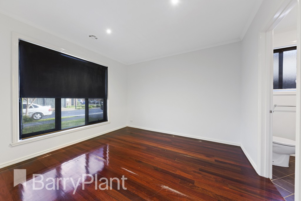 36 Dickerson Way, Caroline Springs, VIC 3023, Caroline Springs - Thumbnail 5