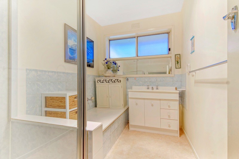 36 Donax Road, Corio, VIC 3214, Corio - Thumbnail 6