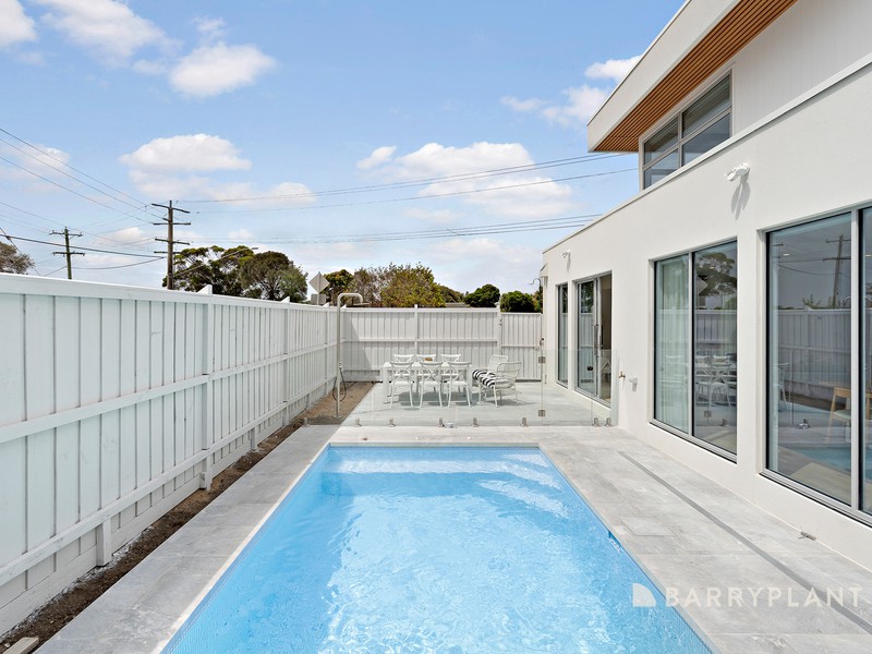 36 Elizabeth Avenue, Capel Sound, VIC 3940 - Image - 12/01/2026