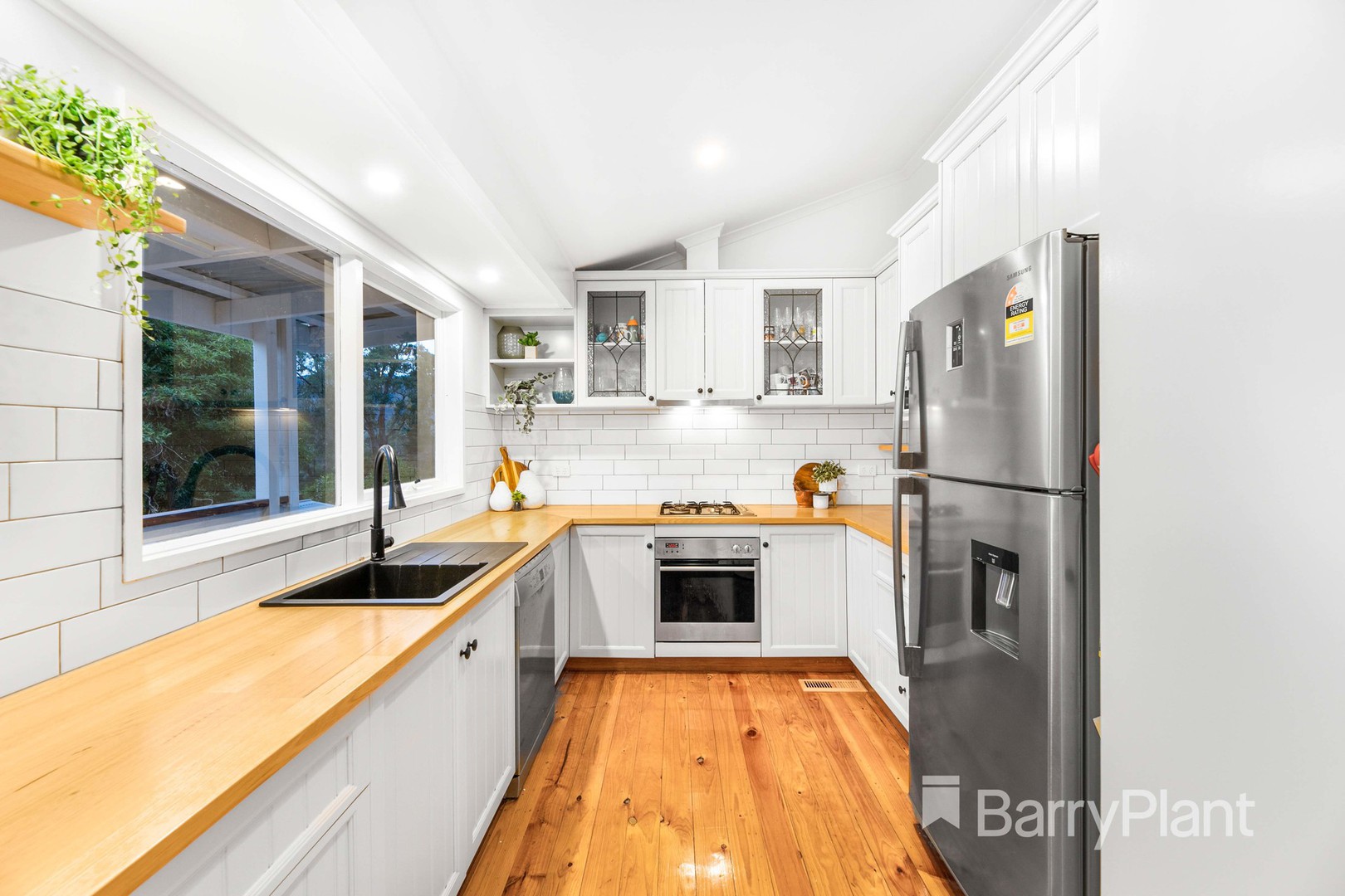 36 Falkingham Road, Mount Evelyn, VIC 3796, Mount Evelyn - Thumbnail 3