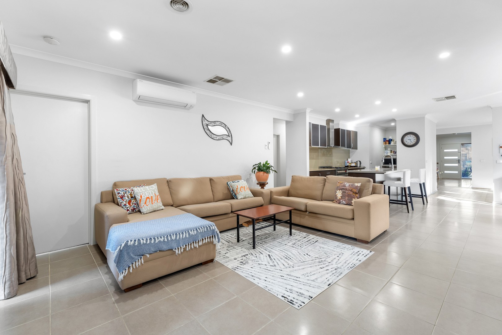 36 Fieldstone Crescent, Cranbourne North, VIC 3977, Cranbourne North - Thumbnail 5