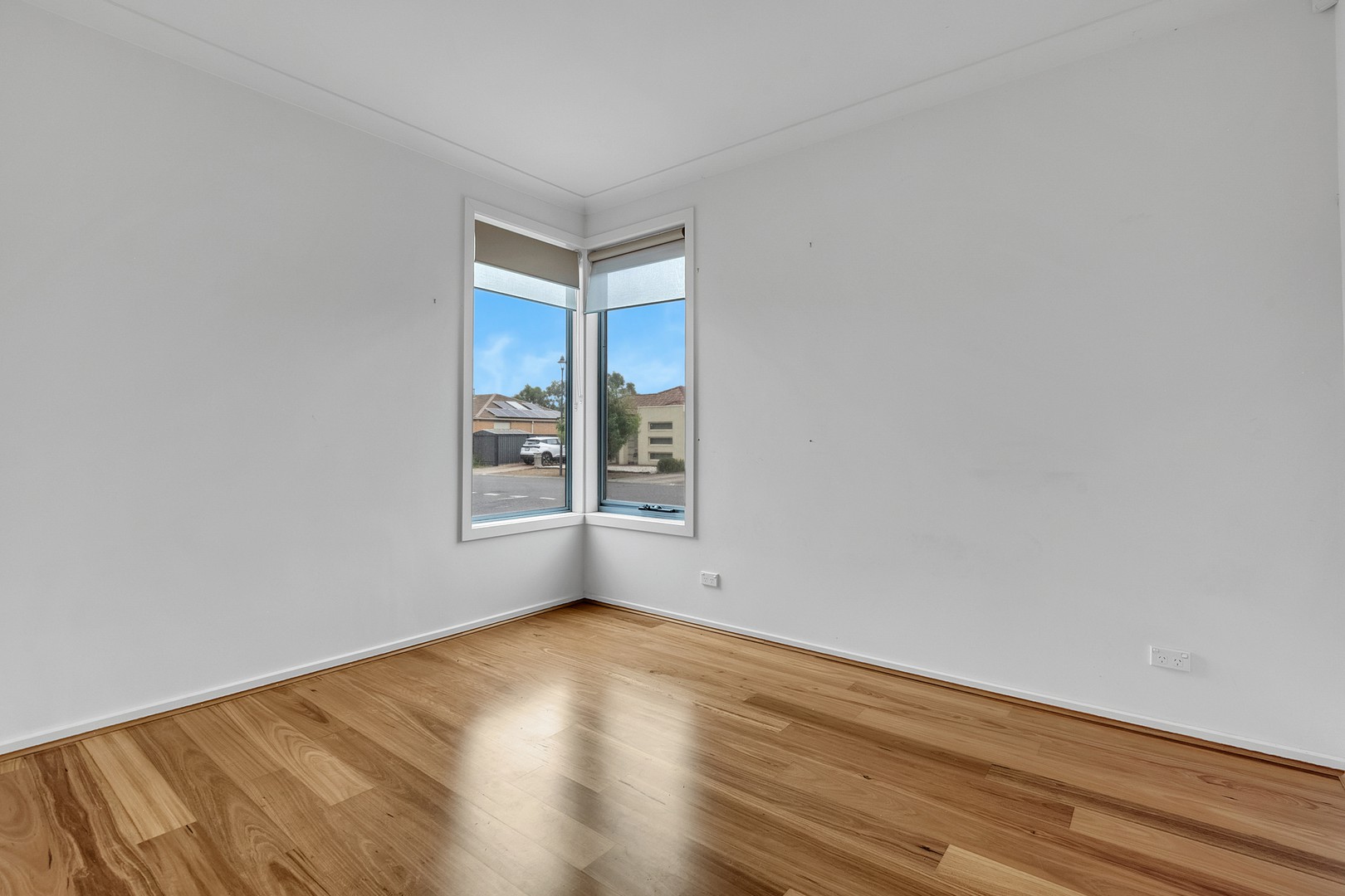 36 Girraween Crescent, Craigieburn, VIC 3064, Craigieburn - Thumbnail 8