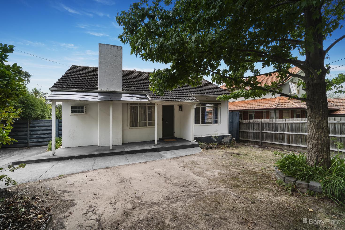 36 Grandview Road, Box Hill South, VIC 3128 - Thumbnail 2 - 17/02/2022