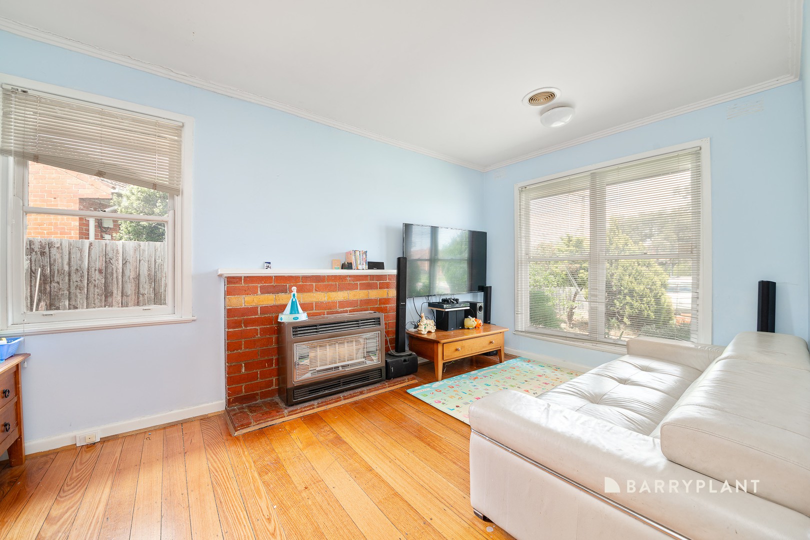 36 Hales Crescent, Jacana, VIC 3047, Jacana - Thumbnail 3