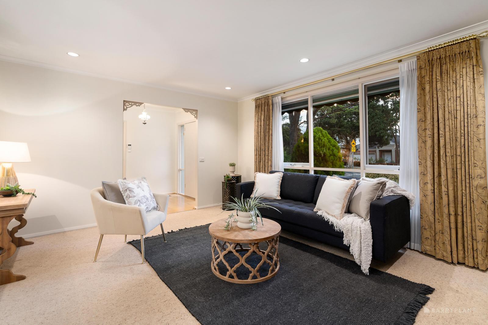 36 Hawtin Street, Templestowe, VIC 3106 - Thumbnail 2 - 02/05/2025